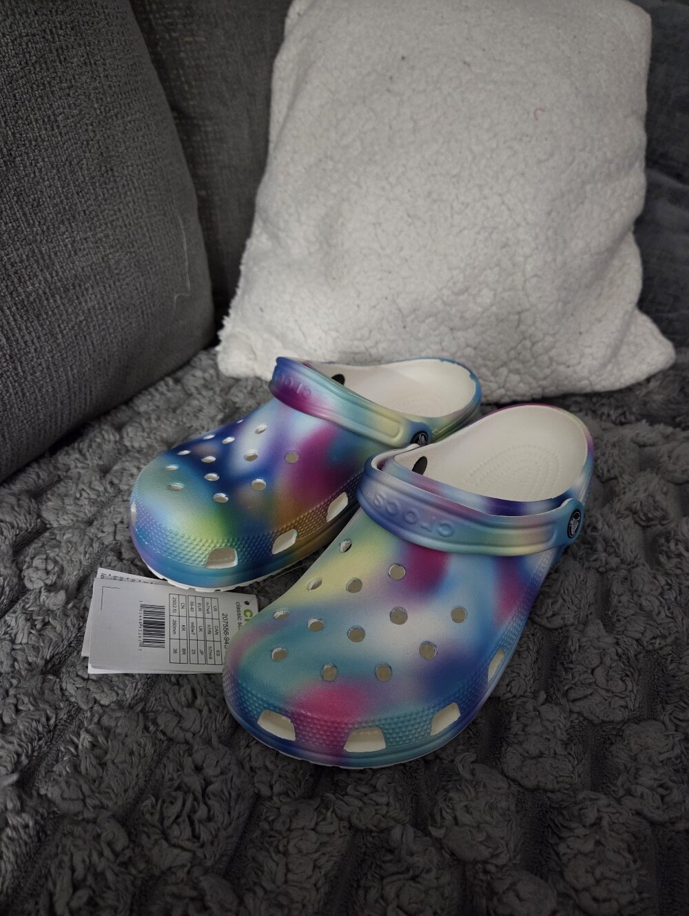 CROCS Tie-Dye Classic Clogs Slip On Shoes - Men 7 Women Size 9 Nwt